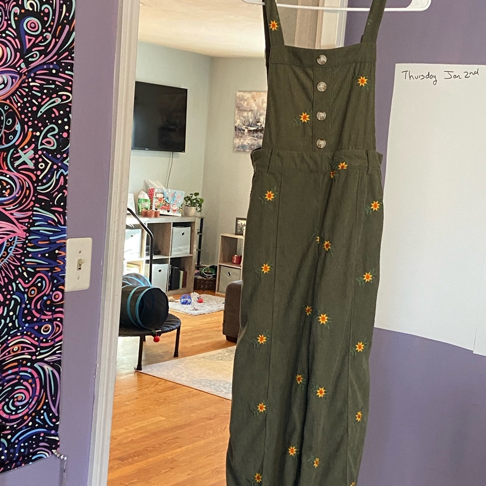 Green Floral Button-Up Jumpsuit